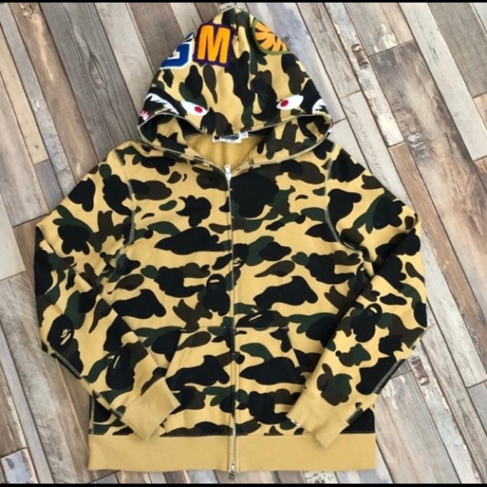 A bathing ape Ladies WGM Camo shark fullzip hoodie